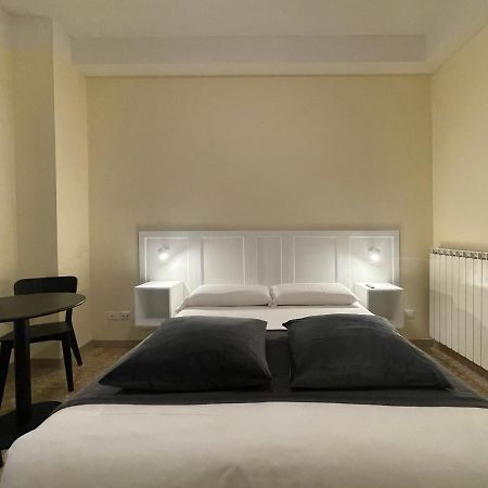 Yome-Guicciardini 10 Apartment Florence Ngoại thất bức ảnh